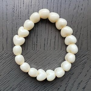 Ivory Nut heart bracelet SIZE 6.75’